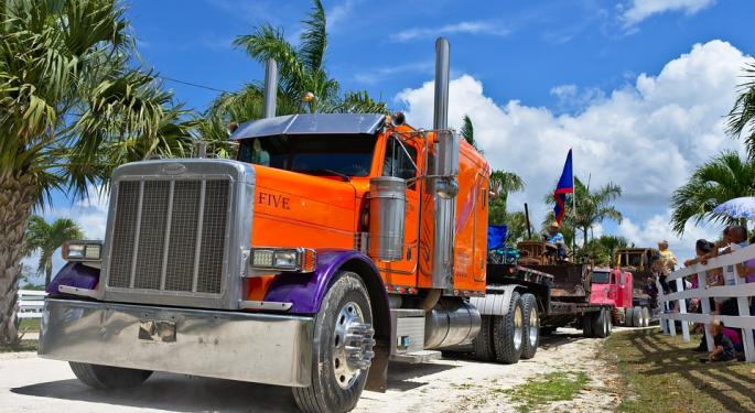 Today's Pickup: "The last thing I need is more data. I need more information," Trucking Exec Tells Vendors