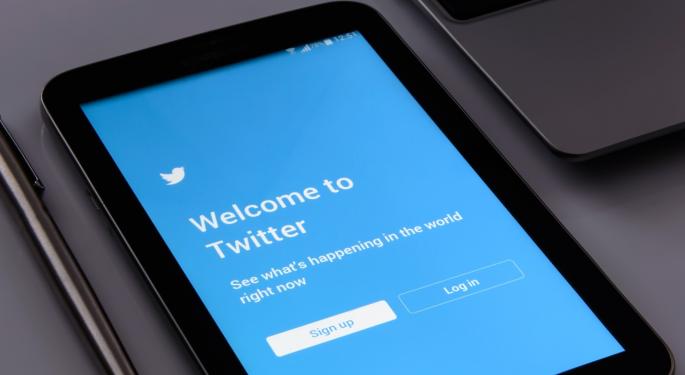 10 Financial Twitter Names To Follow In 2018