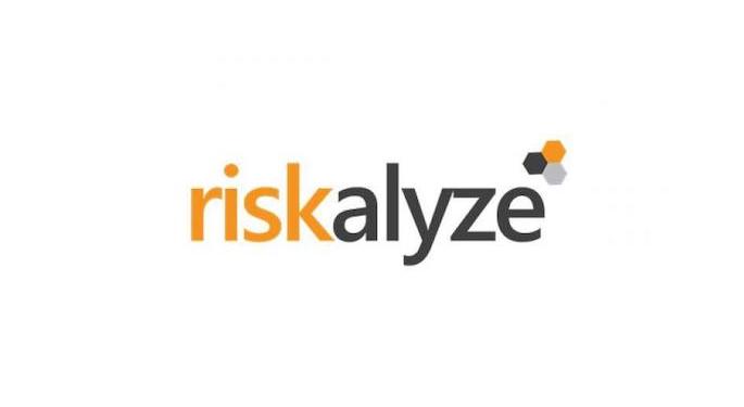 Riskalyze Wins First-Ever LikeFolio Customer Love Award At 2018 Benzinga Fintech Awards