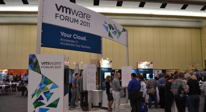 Smart Move: VMware Now Looking To Partner, Rather Than Compete, With The Public Cloud