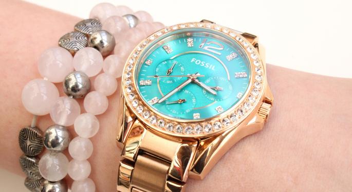 Fossil In For Fight With Apple After Big Quarterly Win, Analyst Says