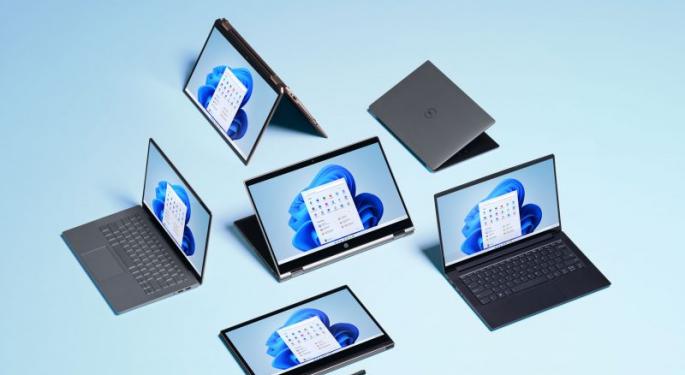Will Apple Or Microsoft Trade Higher Following Earnings?