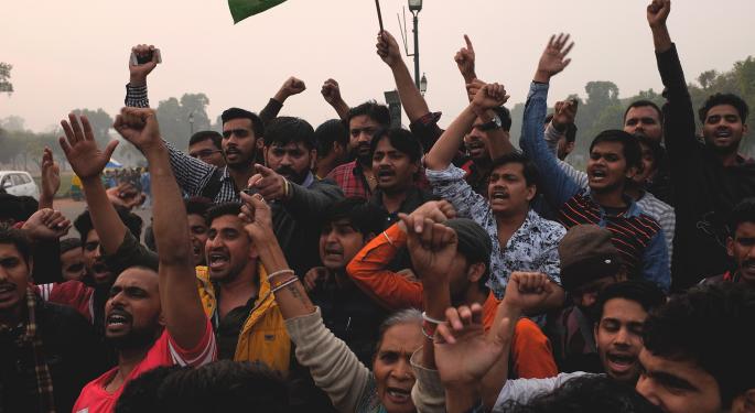 Foxconn Extends India iPhone Plant Closure For 3 Days Following A Week-Long Production Halt: Report