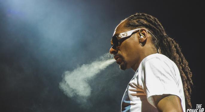 Snoop Dogg lanza una colección NFT en Cardano