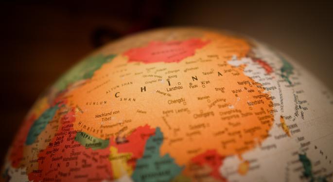 China Stocks Are Approaching Bottom, Says Mark Mobius: Time to Buy Small, Mid-Sized Names