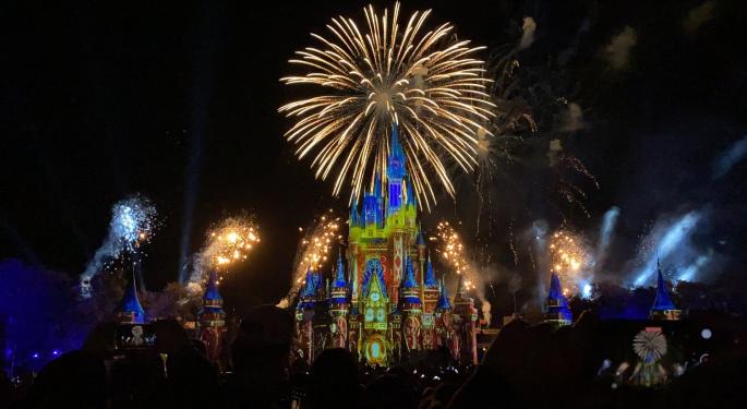 One Analyst Cuts Disney Price Target, Another Reiterates Buy Rating: Who's Right?