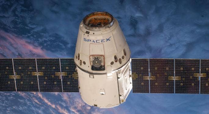 Oggi SpaceX lancerà altri 53 satelliti Starlink