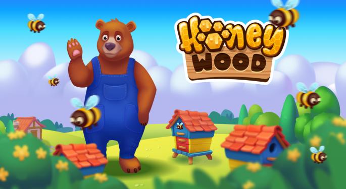 HoneyWood: A Play-and-Earn Game On The Blockchain