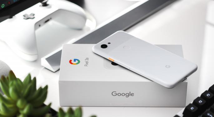 Thinking Of Buying A Foldable Smartphone? Hold Up, Google Could Be Bringing You A Compact Alternative!