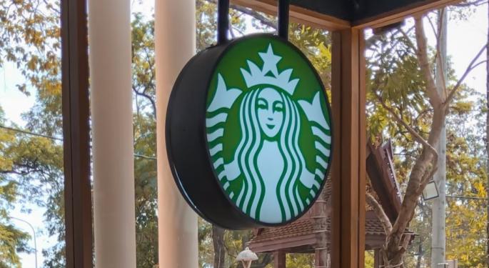 Aspectos clave de las ganancias del 2T de Starbucks