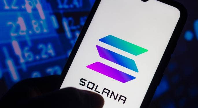 Cosa ha causato l’arresto della blockchain di Solana?