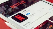 Netflix lancia il piano di streaming con pubblicità