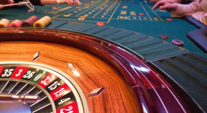 JMP Analyst Names 5 Gambling Stocks To Buy On The Dip