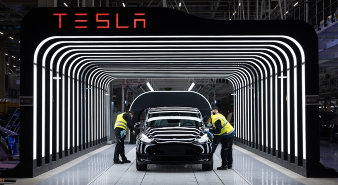 Tesla, verso lo stop della produzione presso la Giga Berlin