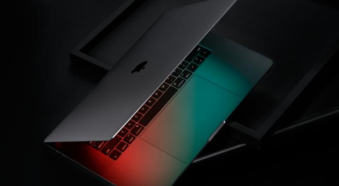 More Powerful MacBooks Coming? Apple Could Unleash Models With M2 Chips This Fall