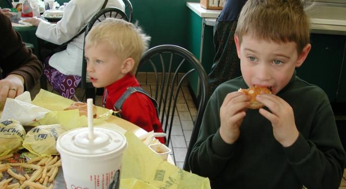 If You Invested $1000 In McDonalds Stock When Happy Meal Was Launched, Here's How Much You'd Have Now