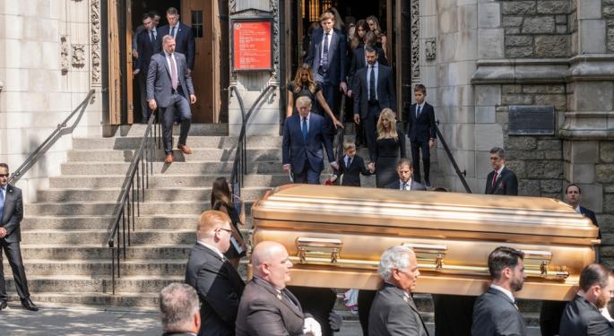 Donald Trump Buried His First Wife At His Golf Course — Did He Do It For Tax Breaks?