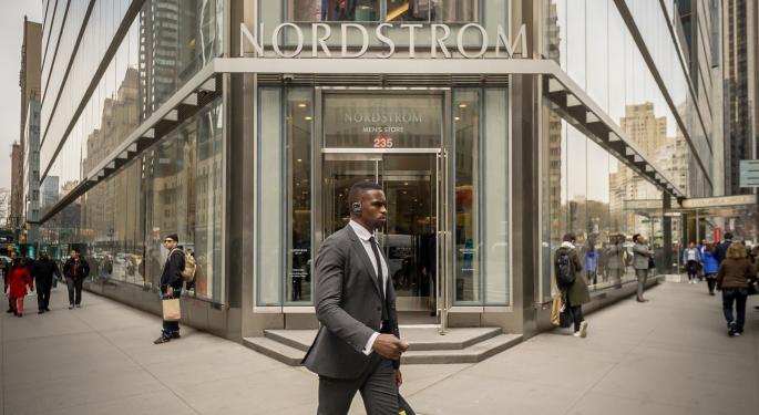 Nordstrom Stock Plunges After Earnings: 4 Analysts Break Down Q2 Print, Guidance Cut