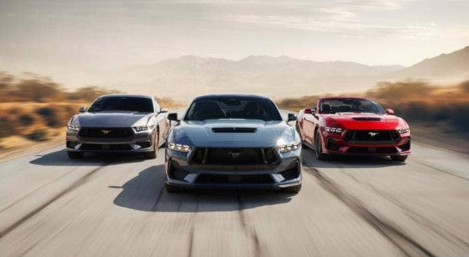 Ford svela la Mustang di nuova generazione