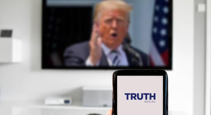 Trump-Linked SPAC's Investors Clamor For Better Deal As Time Runs Out: What It Means For DWAC And Truth Social