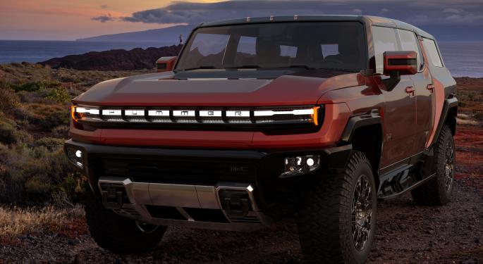 GM Stops Bookings For Hummer EV Pickup, SUV On Surging Demand