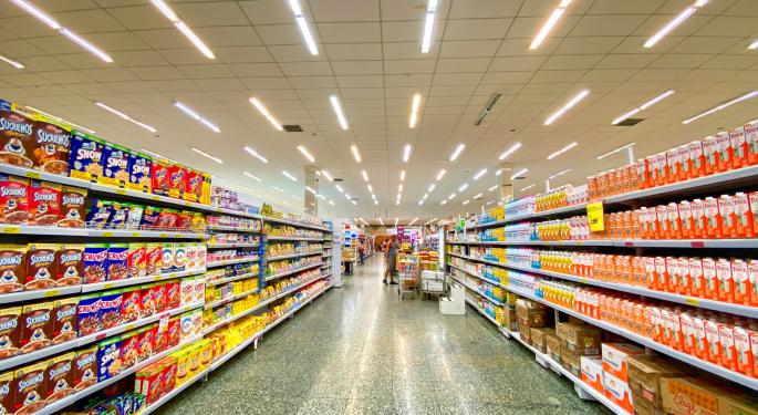 These 2 Shopping Center REITs Are Down More Than The S&P 500: Is Now The Time To Buy?