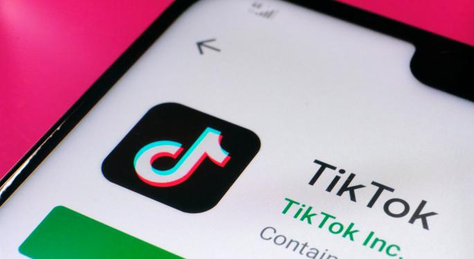 Russia Fines TikTok, Amazon's Twitch For LGBT Propaganda, Refusal To Remove Content On 'Special Operation In Ukraine'