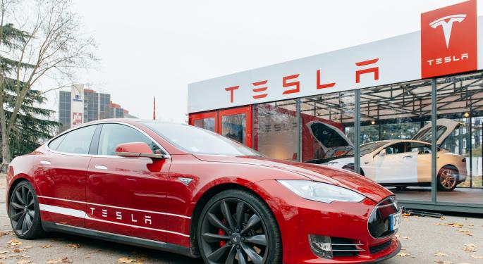 Record di vendite Tesla in Cina nella debolezza del terzo trimestre