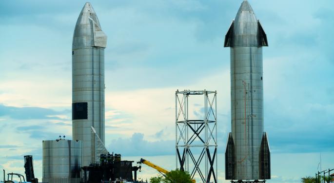 Elon Musk Has This Warning About SpaceX Rocket That Will Take Billionaire Tourist To Moon Next Year