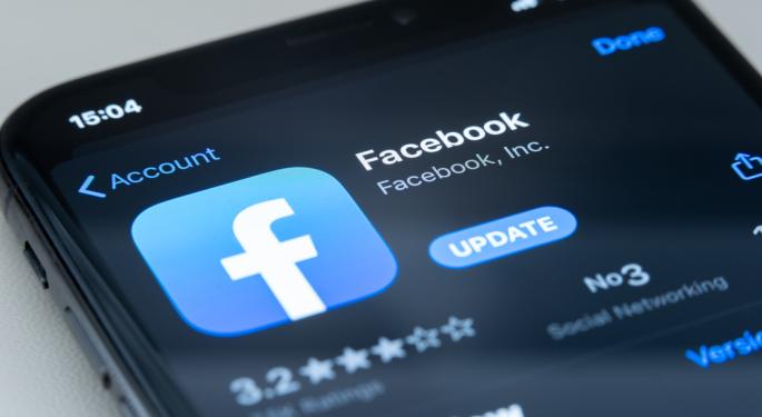 Battle Of The Giants: Facebook Parent Hits Back At Apple As New App Store Rules Risk Ad Revenue