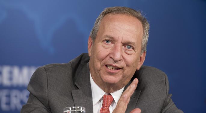 Summers: “Las previsiones de reducir la inflación no son muy alentadoras”