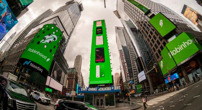 Robinhood Analysts Praise Q3 Earnings, 'Product Innovation': Are Expectations Now Running High For Coinbase?