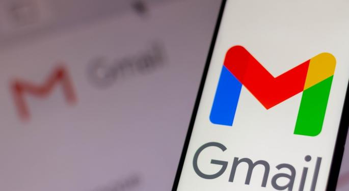 New Gmail Feature Could Make Tracking Your Holiday Shopping Packages A Breeze