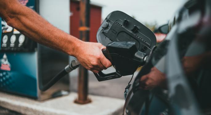 Let's Talk Turkey: Gas Prices Fall Just Before Thanksgiving