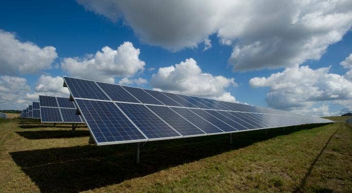Canadian Solar publica ganancias del 3T peores de lo esperado