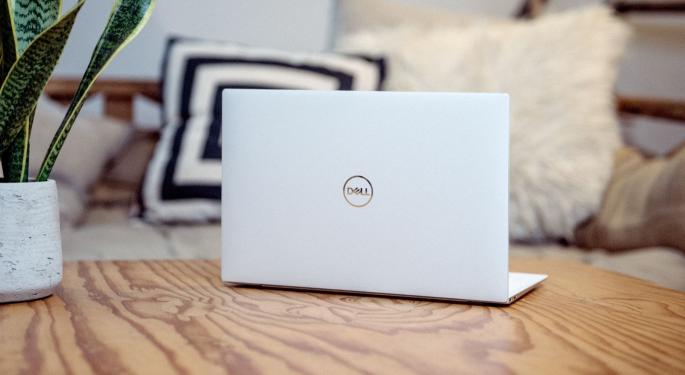 These 3 Dell Analysts Offer Very Different Takes On Q3 Print: Elevated Risks Vs. Lower Input Costs