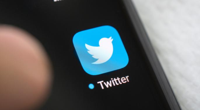 Apple Exec Deletes Twitter Account, Tech Giant Clears All Posts: What's Going On?