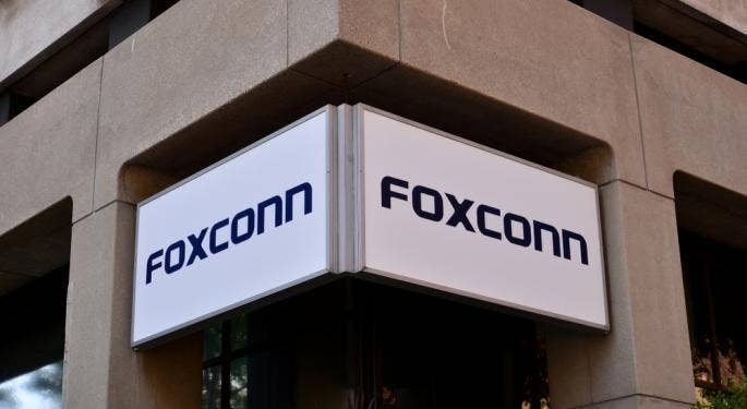 Foxconn: bonos de 1.800$ a su personal tras 20.000 dimisiones