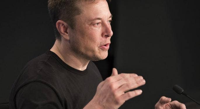 Elon Musk impianterà i primi chip su esseri umani tra 6 mesi
