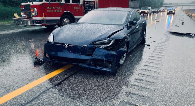 Elon Musk 'Really Doing Some Damage To His Brand' Says Tesla Analyst, Downgrades The Stock