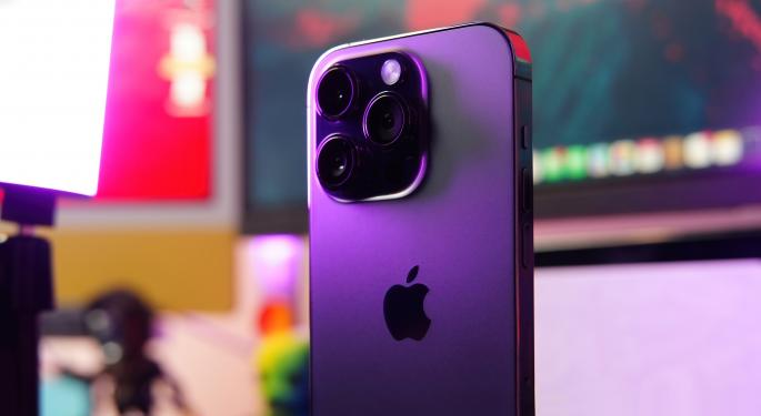 iPhone 14 Was No Match For This Smartphone In Marques Brownlee's Blind Camera Test