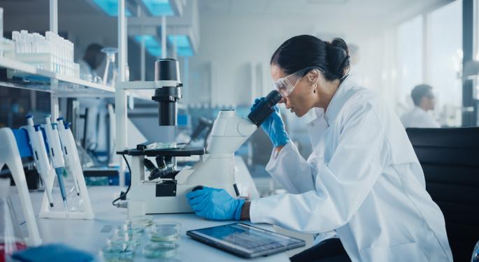 Merck Vs. Pfizer: Why Analyst Upgrades One Pharmaceutical Stock, While Downgrading Another