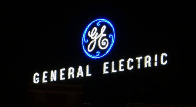 Gli utili General Electric segnano +37% nel quarto trimestre