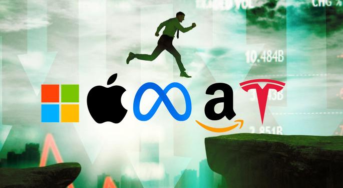 Analyst Says Be Careful With Big Tech Stocks: 'Nothing In This Space Is Cheap Anymore'