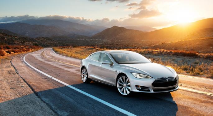 Not Tesla Autopilot But Drunk Driving Caused Fatal 2021 Car Crash, Federal Probe Finds