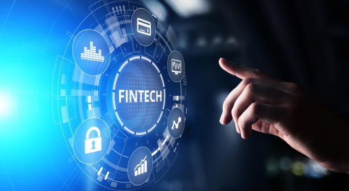 4 Fidelity National Information Services Analysts On Q4 Earnings: 'Spinoff And Guidance Are All That Matters'
