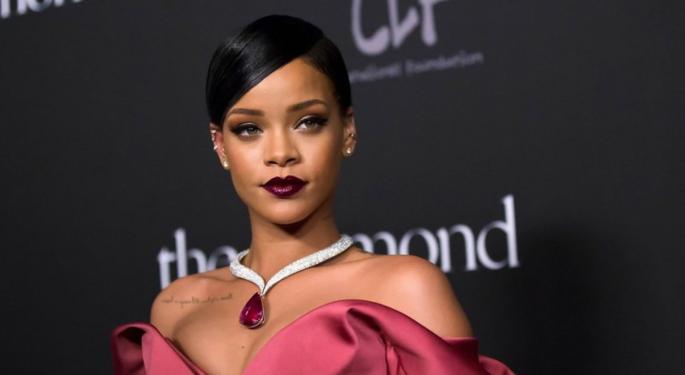 Rihanna Super Bowl Halftime Performance Confirms Pregnancy: Did A Trademark Filing Hint At This Last Month?