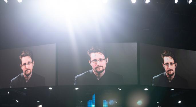 Edward Snowden Questions: Did The White House Use $400,000 Missiles To Shoot Down $12 Balloons?
