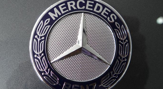 Le nuove auto Mercedes avranno Google Maps e YouTube