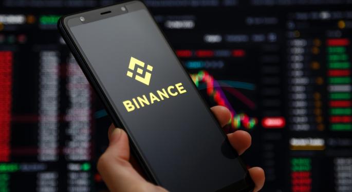 Bipartisan Senators Accuse Binance Of Enabling Illegal Financial Activity, Demand Transparency